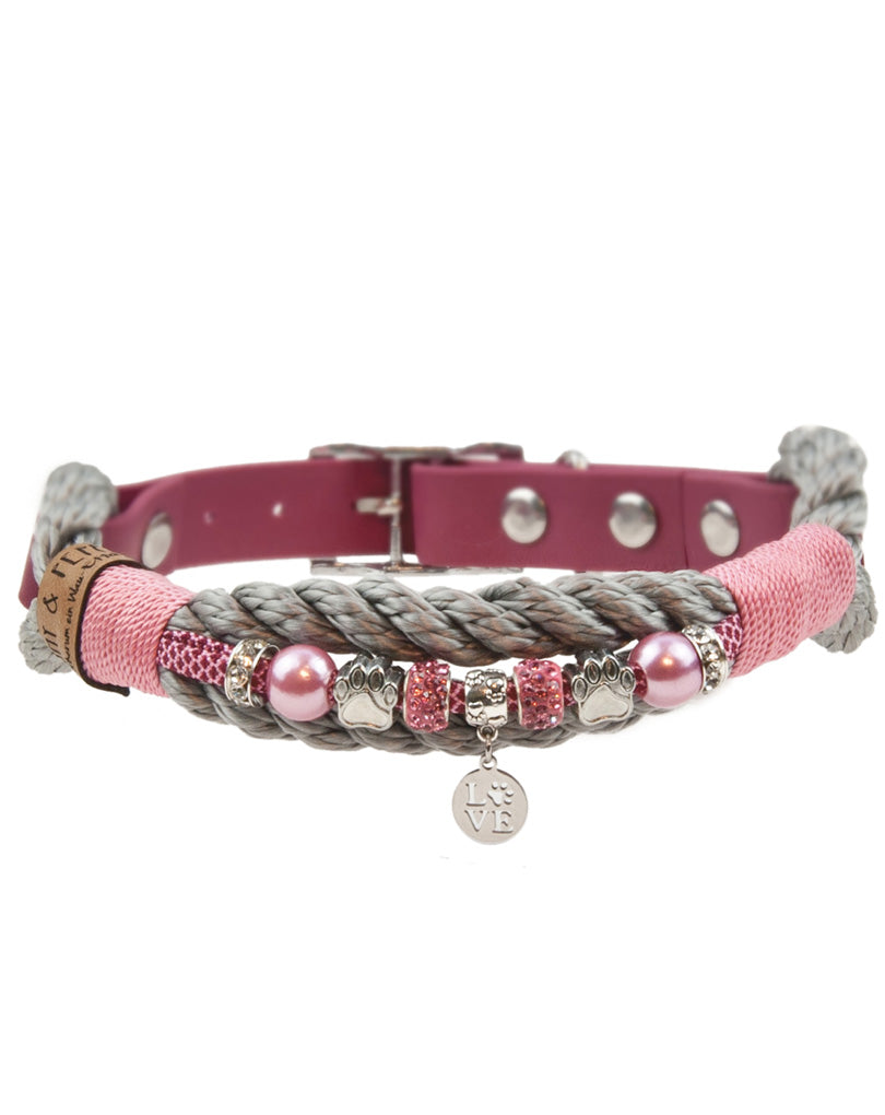 Amelia Collar