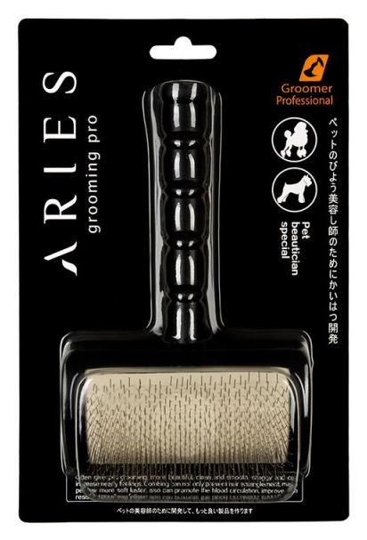 Medium professional carder with 12 mm teeth